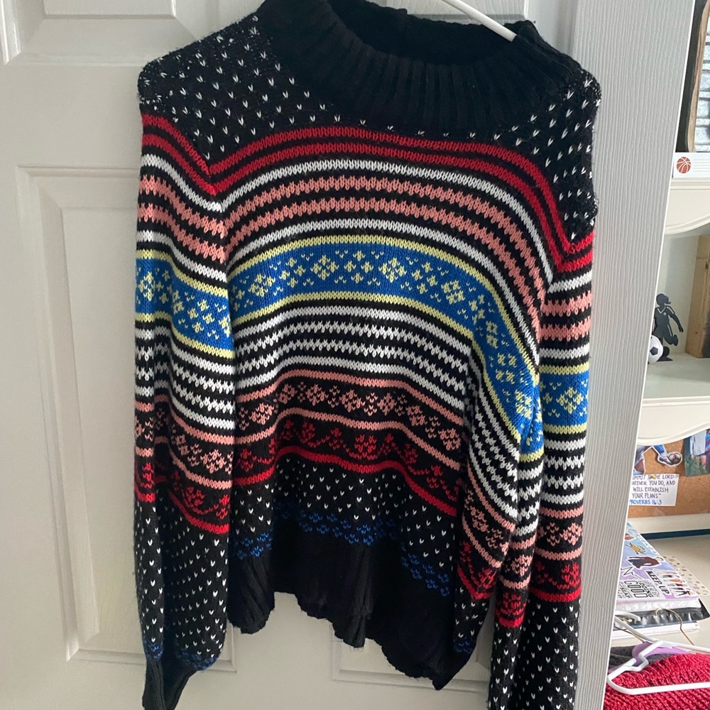 Colorful cute cropped American Eagle sweatshirt!